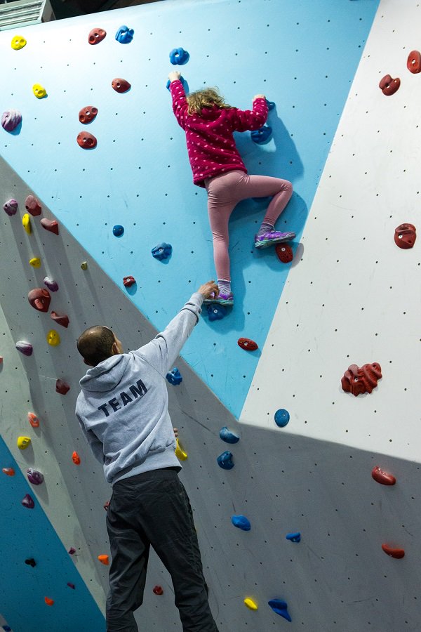 Kids club this Tuesday and Thursday from 10.30am until 11.30. Book now at Blocclimbing.co.uk/booking (For 6-14 y/o)