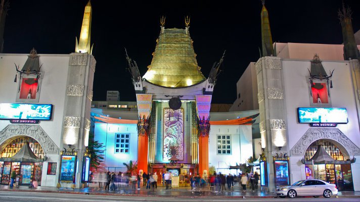 discoverLA's tweet photo. Visiting L.A. doesn't have to break the bank. 100 cheap things to do in Los Angeles: https://t.co/8445kUVWih https://t.co/eTOWvyvjrv