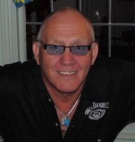 SimplyMicky's tweet image. Hi everyone join me tonight for some great music, only on en5radio.com 8-10pm