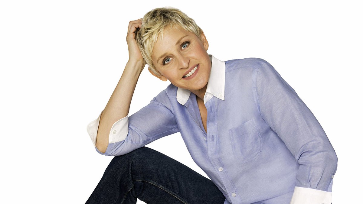 RealityAwardsTV's tweet photo. #RTVAs #RealityQueen
@TheEllenShow #EllensDesignChallenge @hgtv
Vote 9/2
#PromoteTheVote
https://t.co/P87cZCkIem https://t.co/TMDKtl9Whj