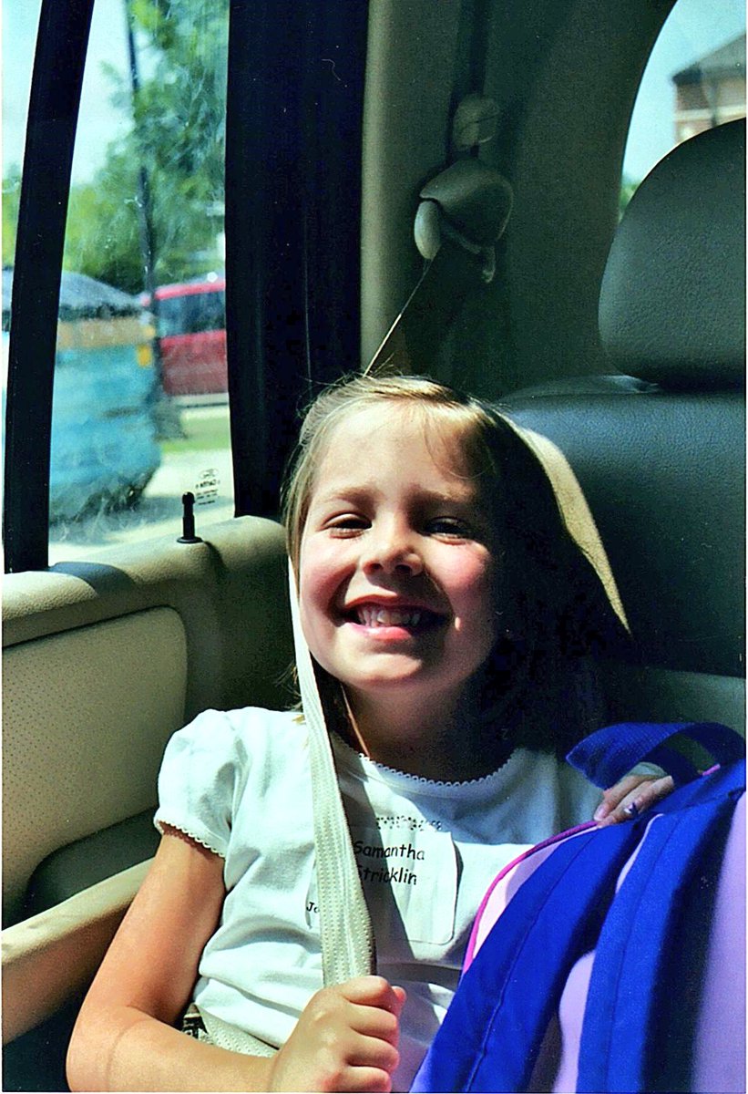 CestSamantha's tweet photo. Just in case anyone was wondering if I've always been this cool. #theanswerisyes #casuallyposing #firstandlastdayone https://t.co/a8jiUjj3kh