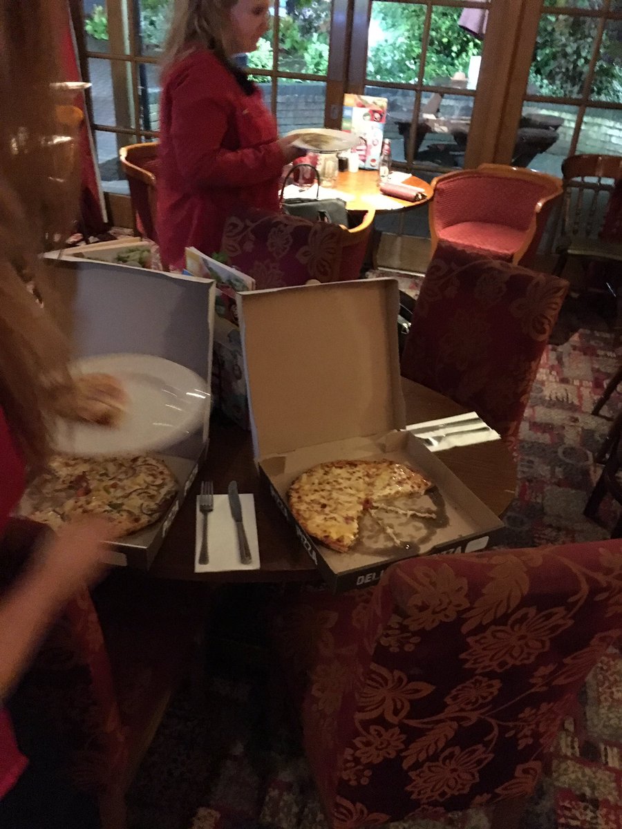 Flagstaff_BF's tweet photo. Team Party! #oursay #onedream @SpencerGraydon @seanquirke1888 @amylou8725 https://t.co/Io68B6wlpS
