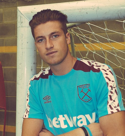 Claret and Blue Army tweet media