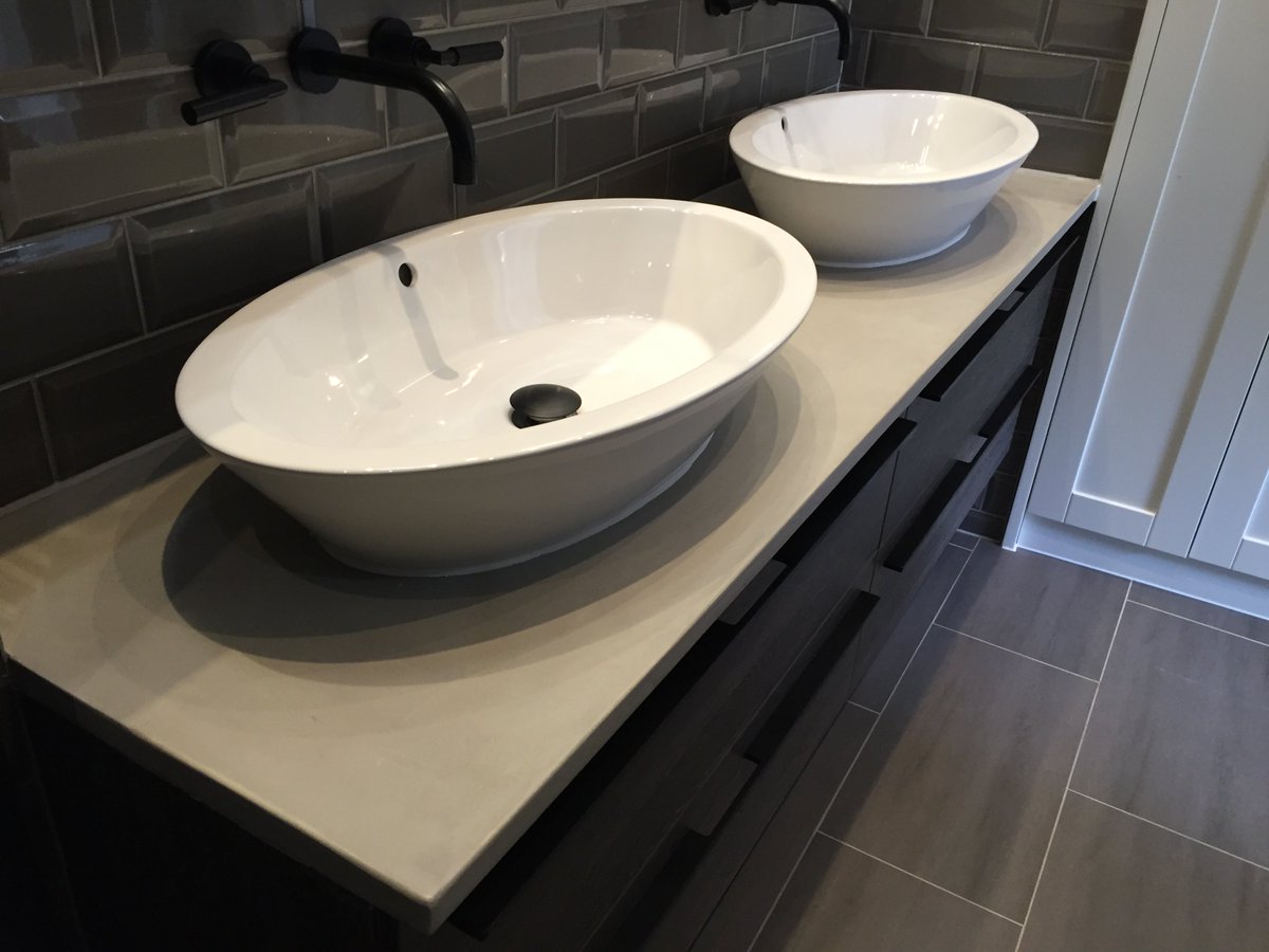 Cretecraft's tweet photo. 18mm #microconcrete #vanitytops by #cretecraft sleek and elegant don't you think ..... https://t.co/DTtJFxXp0O