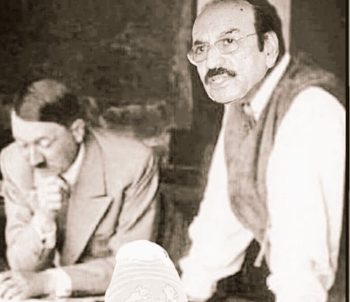 HassanKhan_Says's tweet image. Mara bass chala to main #Hitlar ka Qatal-E-Aam ka parcha bi #AltafHussain ka khilaf katwa don
#Legend #QaimAliShah