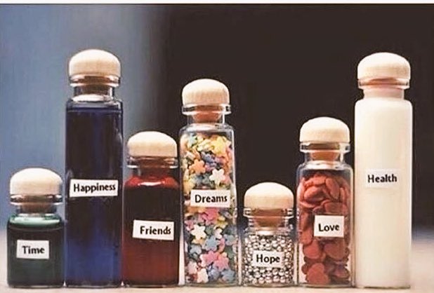AhmadMM17's tweet photo. #true , thing we actually can't buy #Time #Happiness #Friends #Dreams #Hope #Love # and most importantly #Health https://t.co/puXsyaBAa4