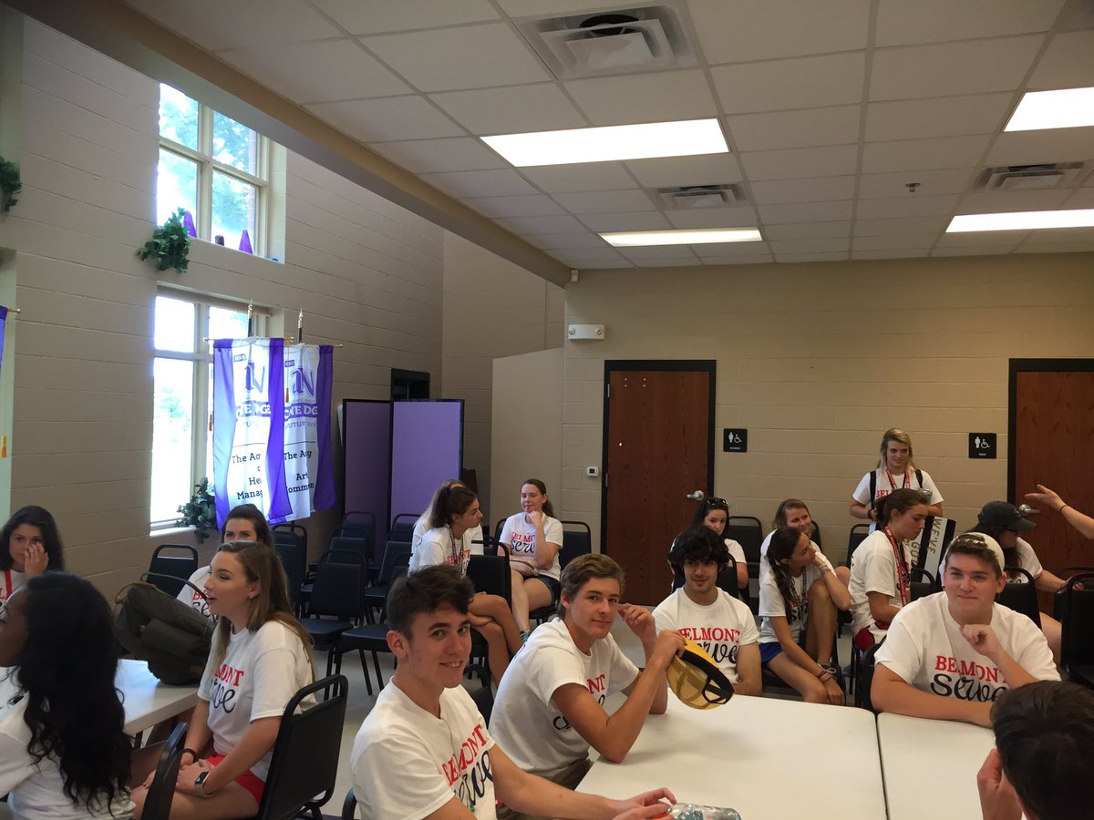 CaneRidgeHS's tweet image. Belmont Serve at CRHS &amp;amp; 1 is a CRHS Grad! THANK YOU! @BelmontUniv @MetroSchools @MyFutureMyWay