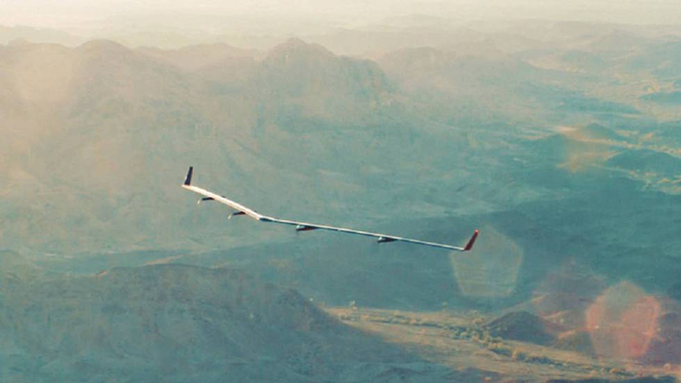 UnmannedSol's tweet photo. Las dudas legales frenan al dron de Facebook, entérate en: https://t.co/yhaPgiagcP vía @el_pais https://t.co/Emy9yDheLn