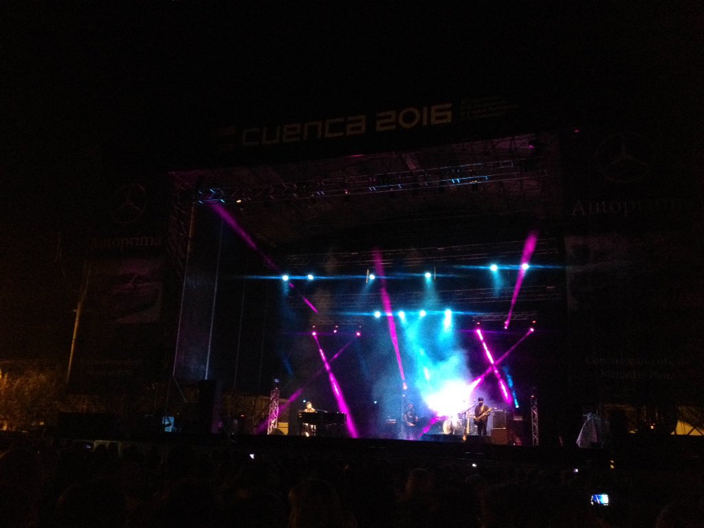 guedaLucas's tweet photo. Gran directo de @PabloLopezMusic en #Cuenca @Cuenca20A #musica #cuenca20A https://t.co/g4BSGw1Erv