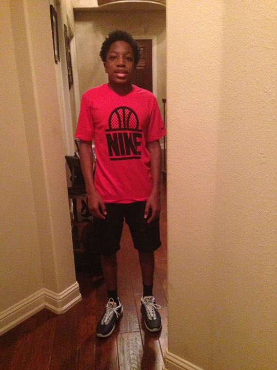 trapgvddess's tweet photo. okay now I'm about to get emotional. 1st day of school for my boys 😭 #sophomore #prek #earlyprek 💙💙💙 https://t.co/m9071huYr7
