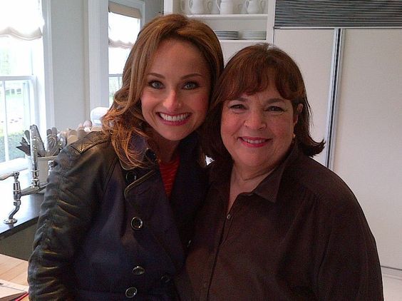 DrunkInaGarten's tweet photo. HAPPY BIRTHDAY FAN https://t.co/qsL5W4aias