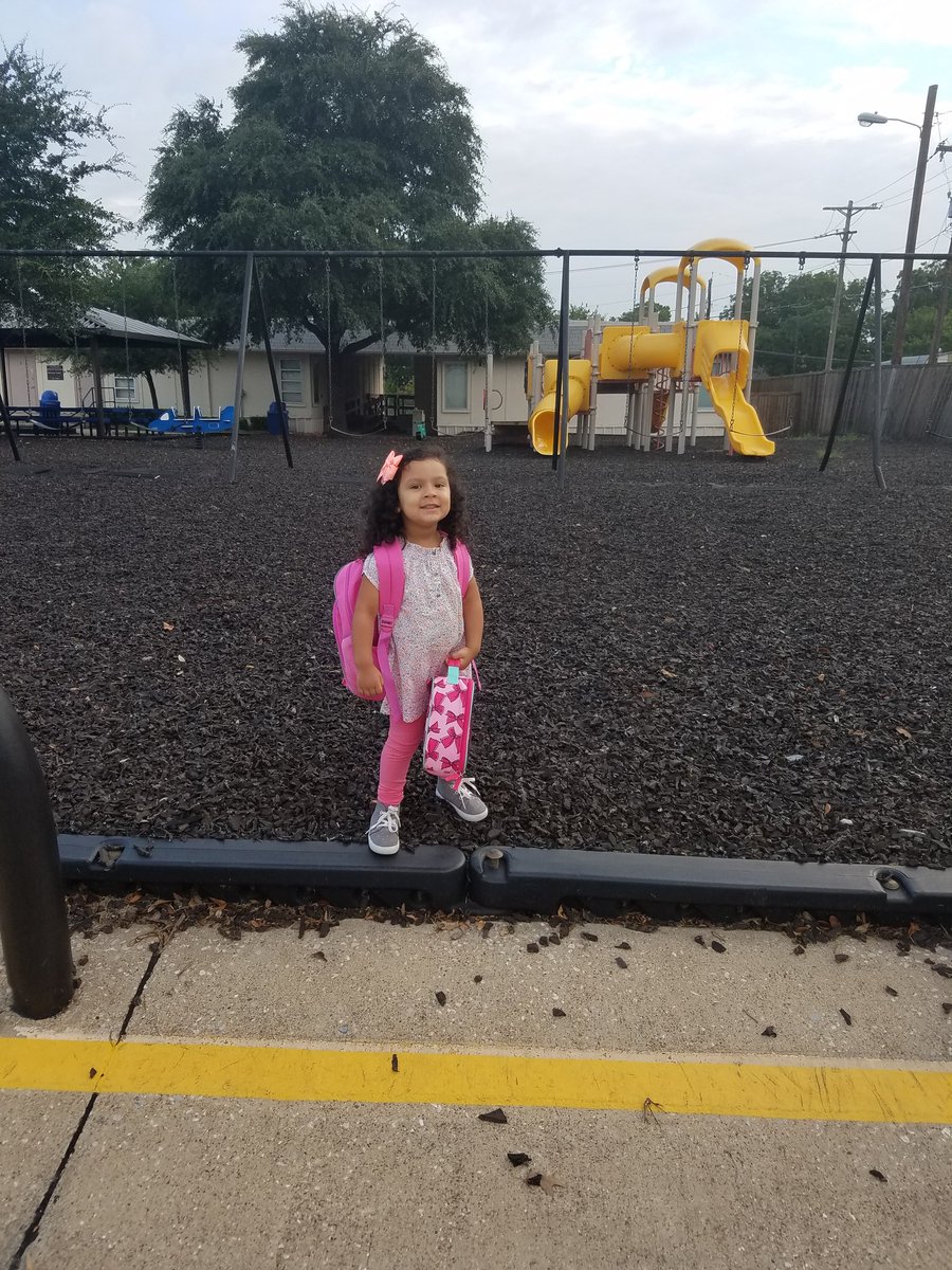 RuthieDeluna's tweet photo. Ready for her first day of pre-k 3 #wfaabts https://t.co/ZpSgVRNbhn