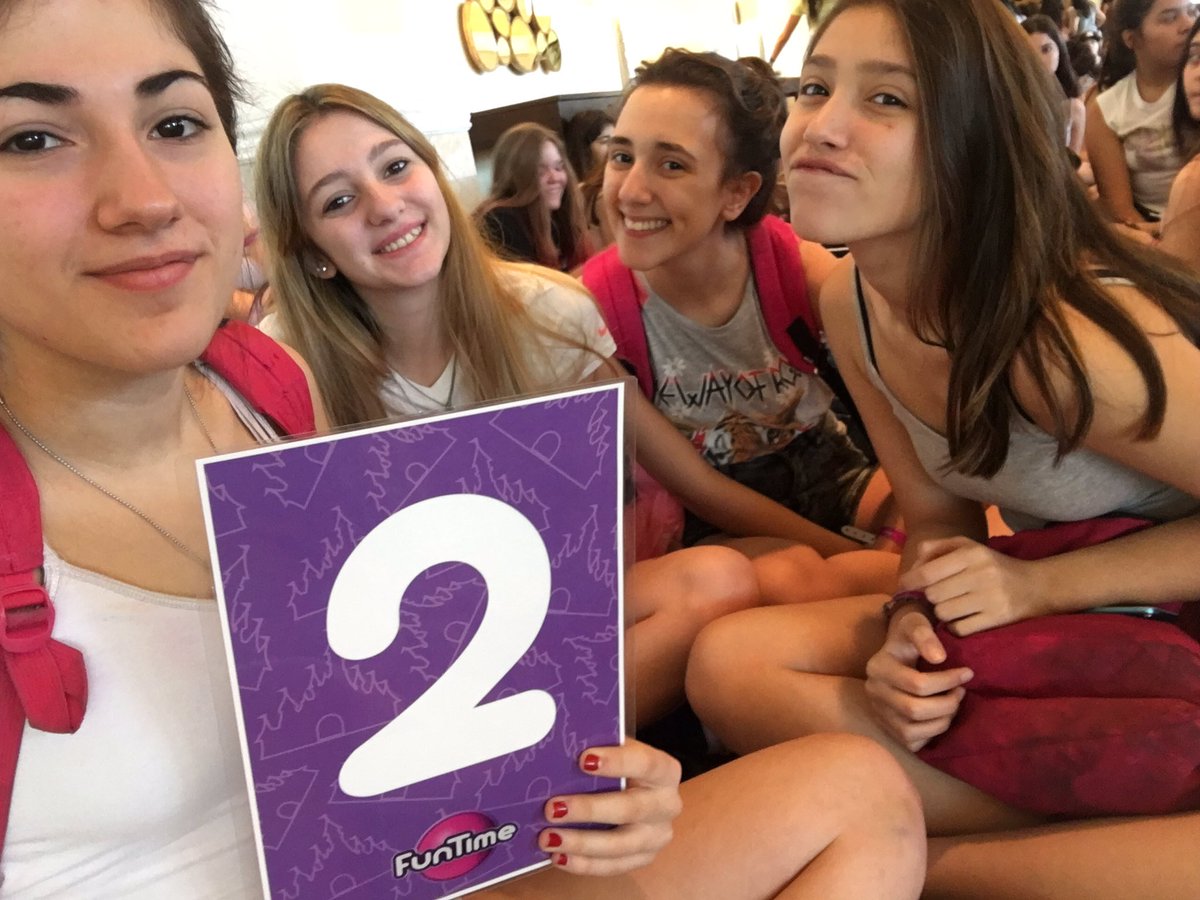 LuulaAres's tweet image. El mejor viaje de mi vida con las mejores personas, las amo queens 👭💜 #FunTimeMemories #FuntimeJulio2016 @Funtime15