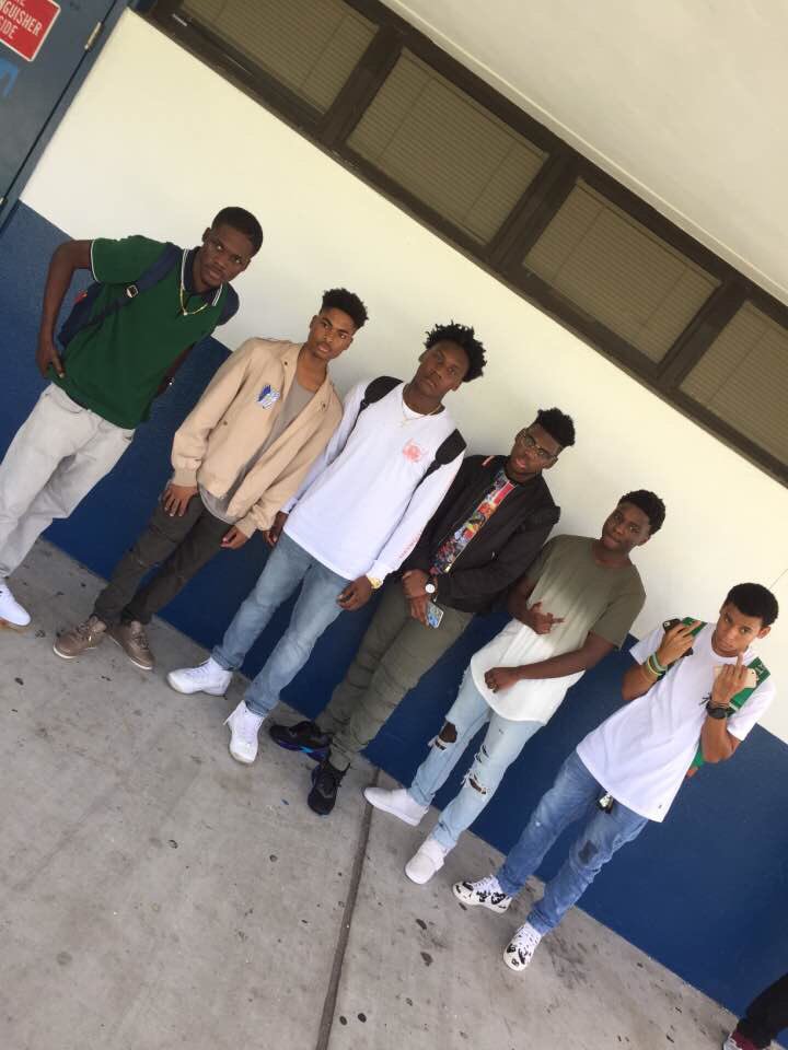 Bros dem https://t.co/69kMMFx9VF
