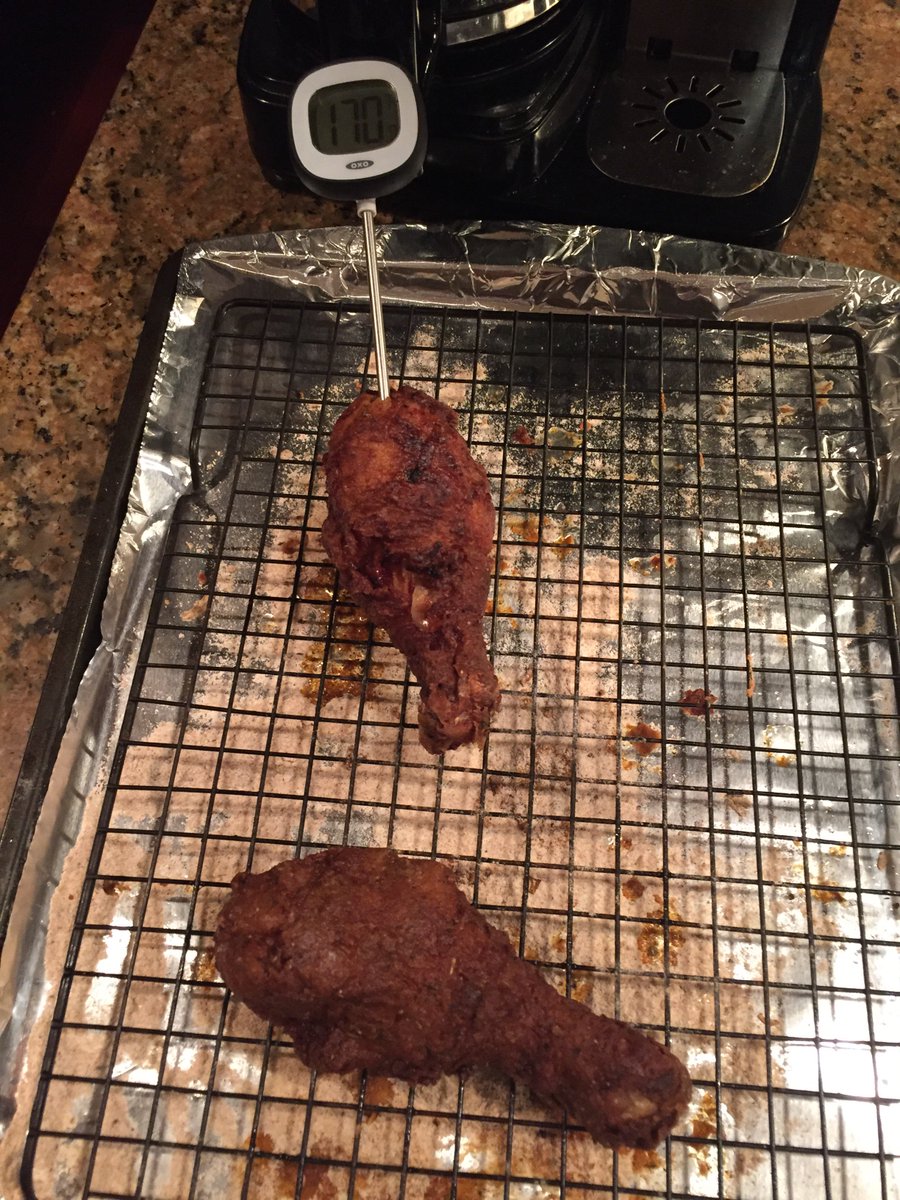 ChefJon89's tweet image. @JoeGrayGoodEats very tasty! Recipe time of 15-18 min at 350F seems a bit long though. Mine was done in 10 min.