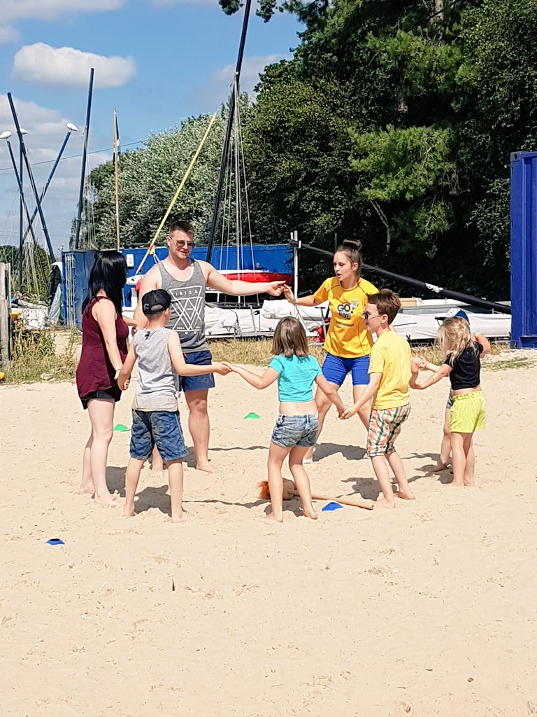 DebraLeaver's tweet photo. @FunStarsGoLive @haven The 3rd Hobbies Horse National Race at #Rockley https://t.co/I75eUWo5nA