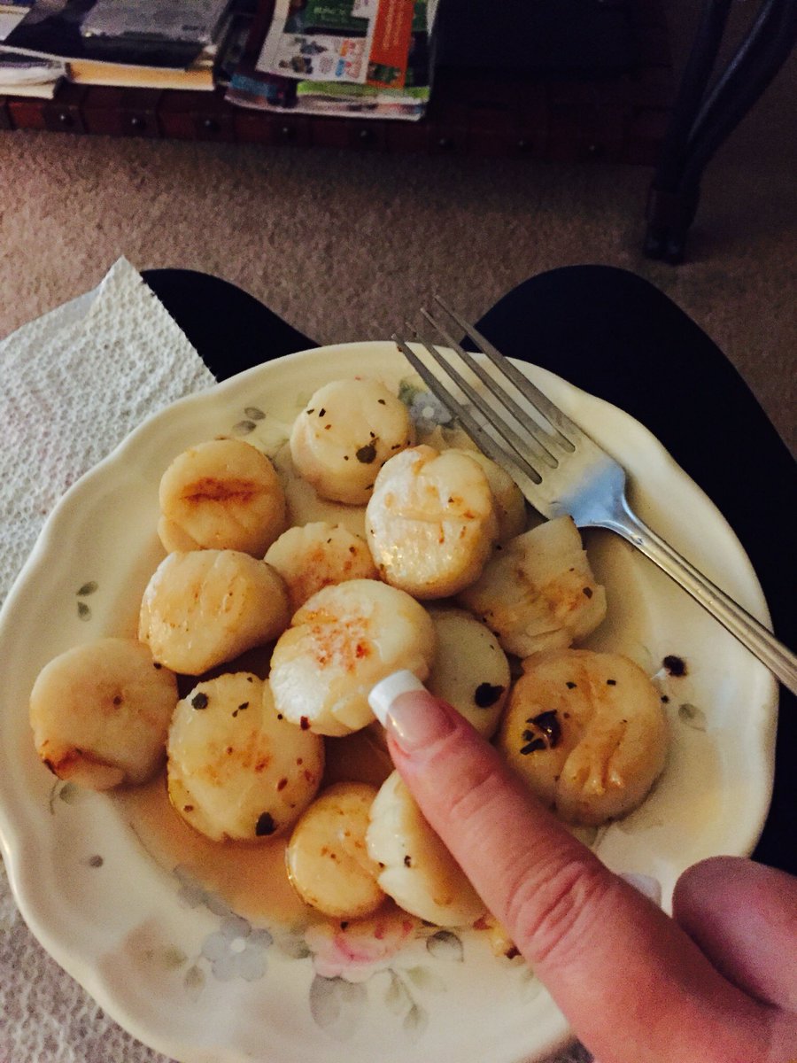 lrscooter's tweet photo. Ty to my honey for picking these up for me at Obediah's seafood market! #OCNJ  #nosidesneeded https://t.co/03fgAVsmQu