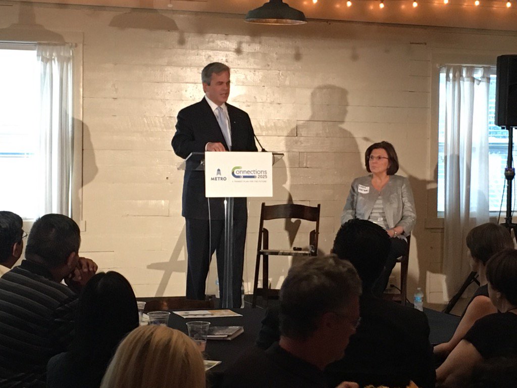 cdwillhite's tweet photo. Thank you @MayorAdler for your support of #connections2025 @CapMetroATX! Yea #mobilityATX! https://t.co/KkHnkiQL2L