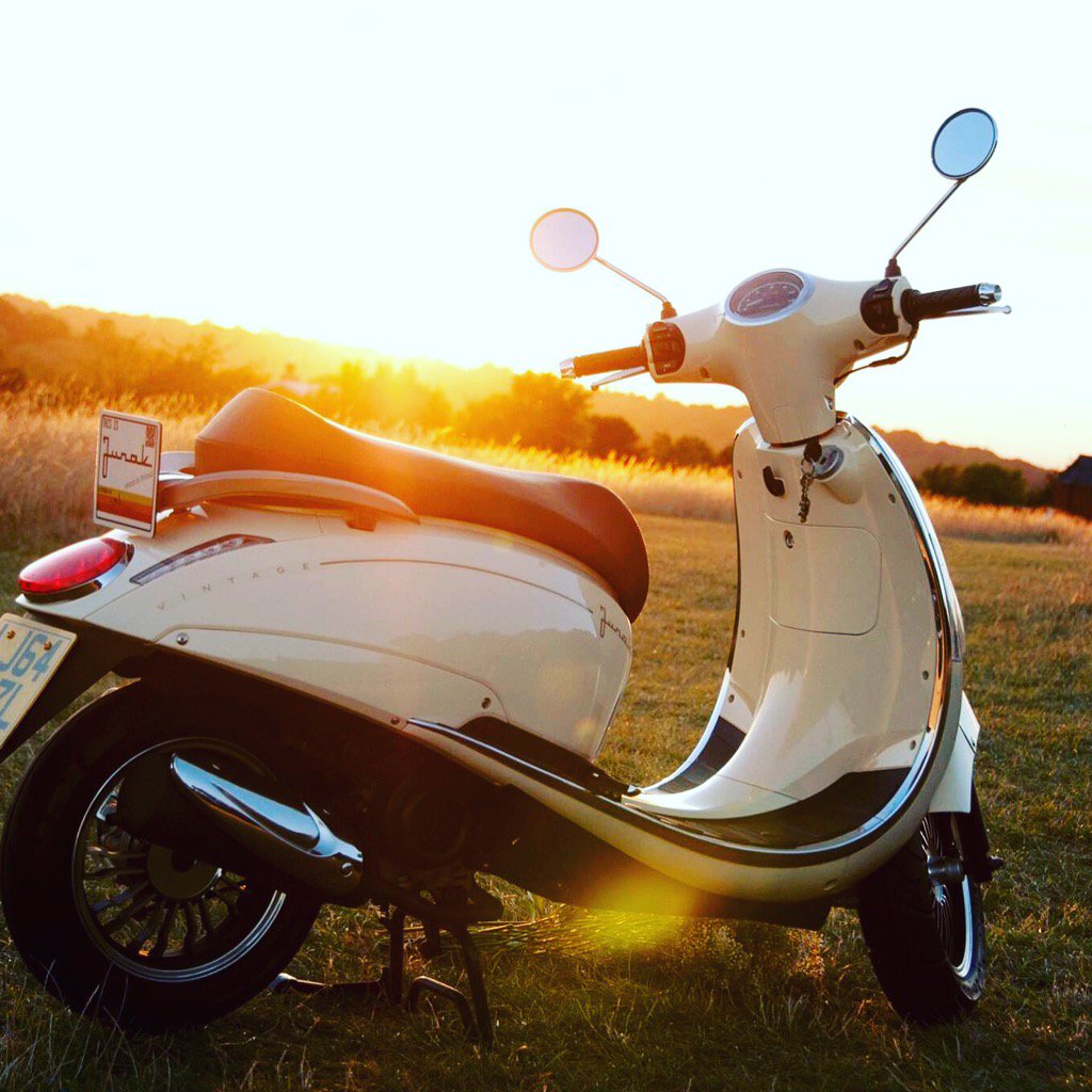 Junakscooters Hoozar On Twitter Ultimate Sale Get Your Junak Vintage Scooter Now Sale Ebay Junak Vintage Scooter Https T Co N7hrapwidy