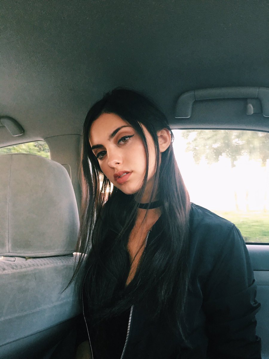 BaddiesVibe tweet picture