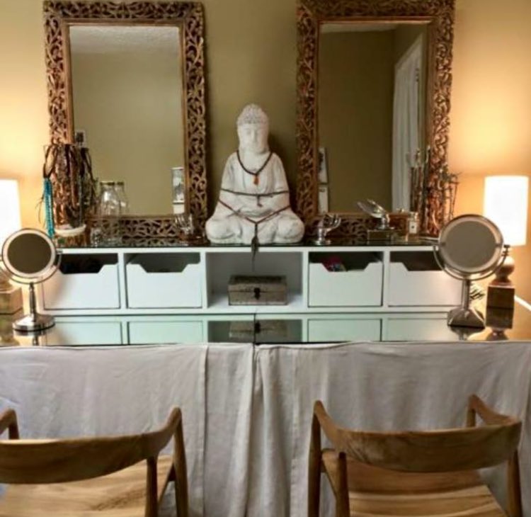 _W_Decor's tweet photo. #OleMiss dorm at #MartinHall @Cosmopolitan https://t.co/RQYHaZY2Kb