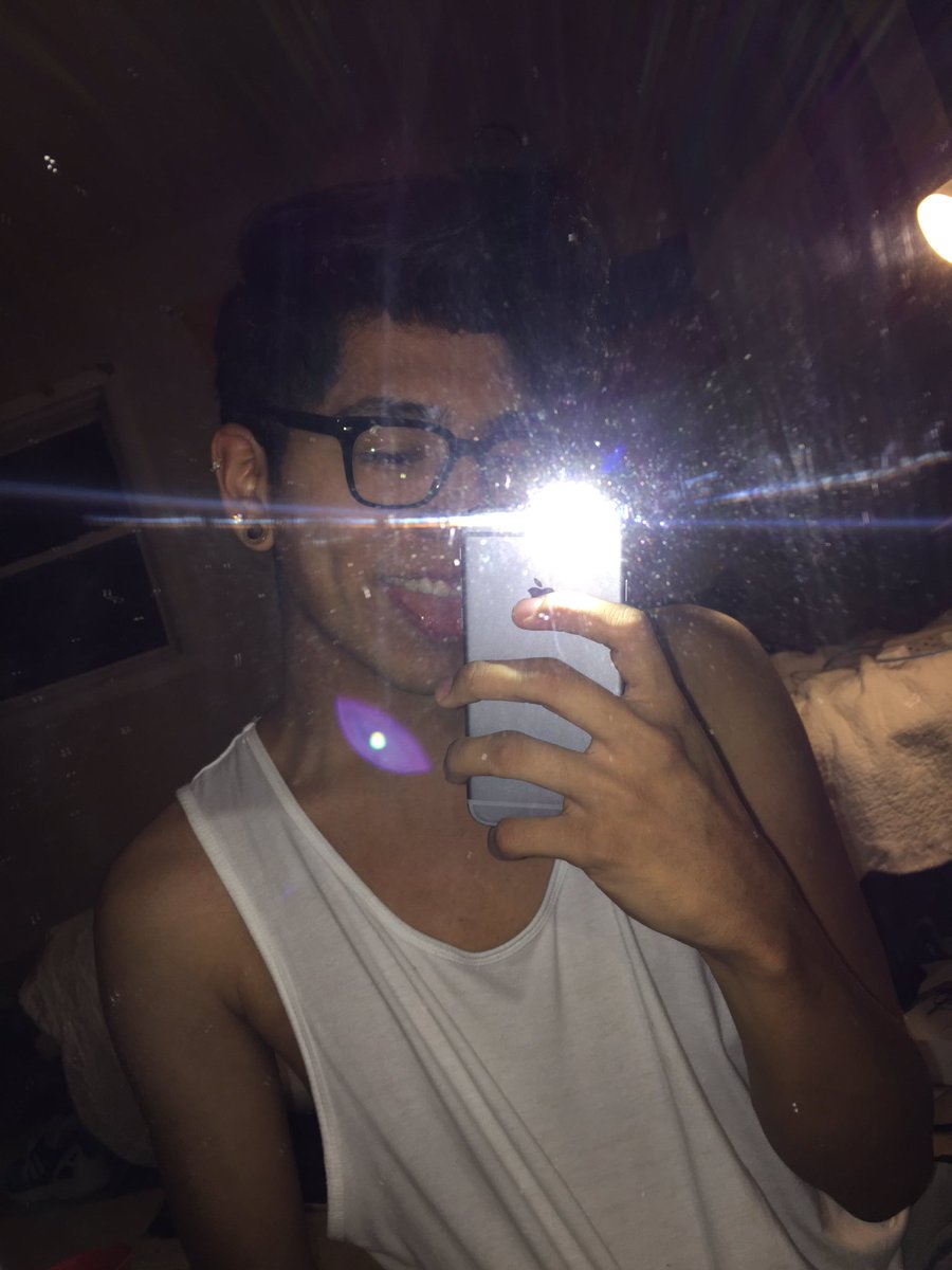colombianx_'s tweet photo. colombiano 🇨🇴😛 https://t.co/1H0l6ncxKQ