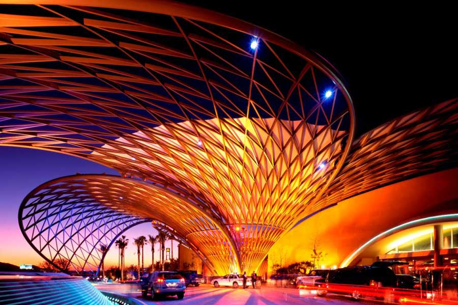 MorongoCasino's tweet image. Nightfall brings a different kind of beauty...#Morongo #Casino