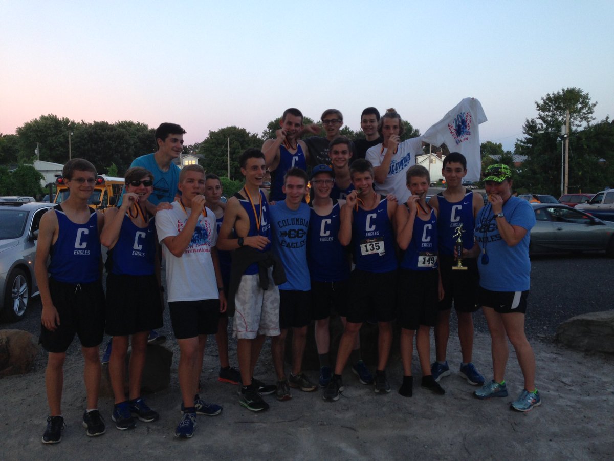 chs_runners's tweet photo. GREAT JOB to the XC Eagles at the New Athens meet tonight! Boys placing 2nd is a great way to kick off the season!!! https://t.co/1KVQK4Pr9H