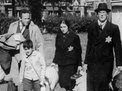 JewishPhoenix's tweet image. Dutch Jewry too small to sustain its institutions: buff.ly/2bor9ad