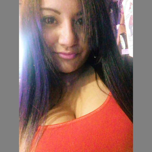 18roxy's tweet image. 😍