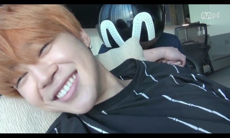 4laska_young's tweet photo. @jiminsexxual por causa desse sorriso q eu encontro motivos para sorrir por causa desse sorriso q n to em depressão https://t.co/wneAKPL8GZ