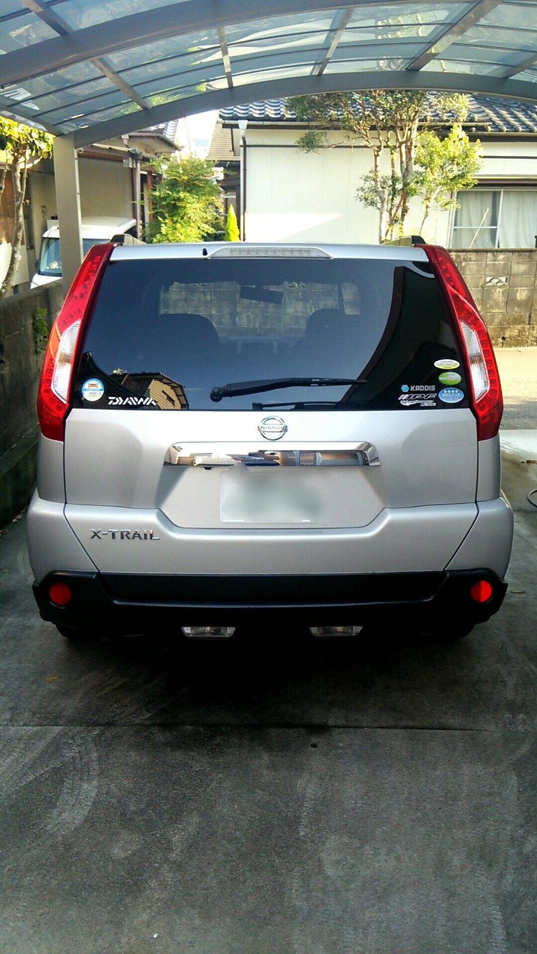 車垢 X Trail Daiwaのステッカー貼ってみました 釣りのメーカーなんですけどね 笑 これからは 車関係の ステッカーは右側 それ以外のステッカーは左側に貼っていきたいと思います 宮崎県民としては 霧島酒造のステッカー欲しい 車垢 X Trail Daiwaのステッカー貼ってみました 釣りのメーカーなんですけどね 笑 これからは 車関係の ステッカーは右側 それ以外のステッカーは左側に貼っていきたいと思います 宮崎県民としては 霧島酒造のステッカー欲しい