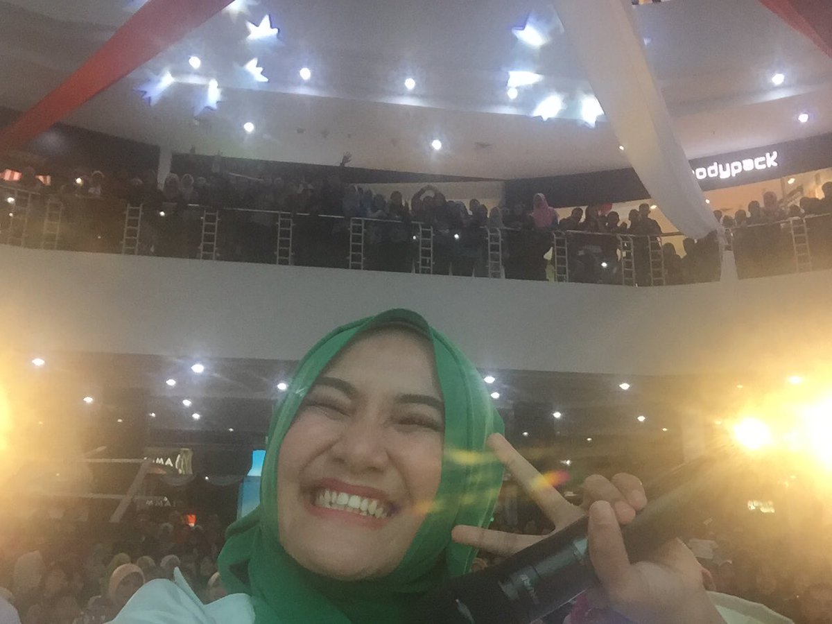 Pesona Fatin Shidqia Lubis FatinSL Yang Tak Pudar Pudar Jomblo