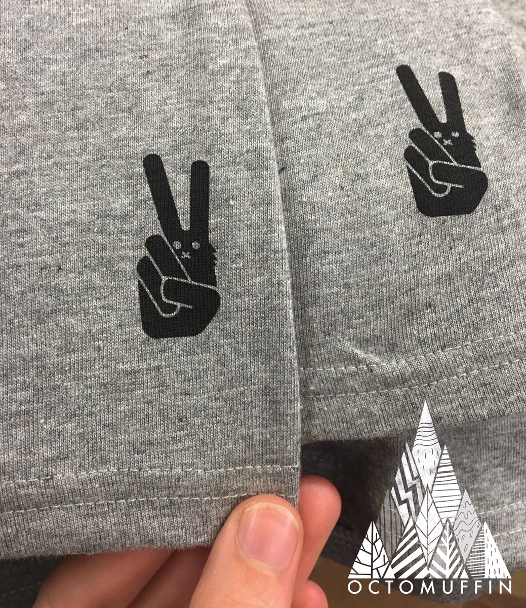 OctoMuffinPrint's tweet photo. info@octomuffin.co.uk
#octomuffin #screenprinting #ink #waterbased #design #vivalavegan #handprinted #eco #organic https://t.co/K4SwY7ADGz