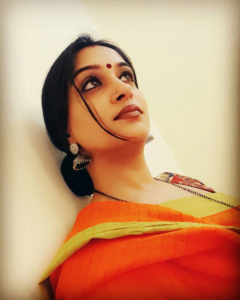 ms_dipika's tweet photo. Thank you to all our Sasural Simar Ka fans. Completing 1600 episodes today. https://t.co/FcQbadIbCl