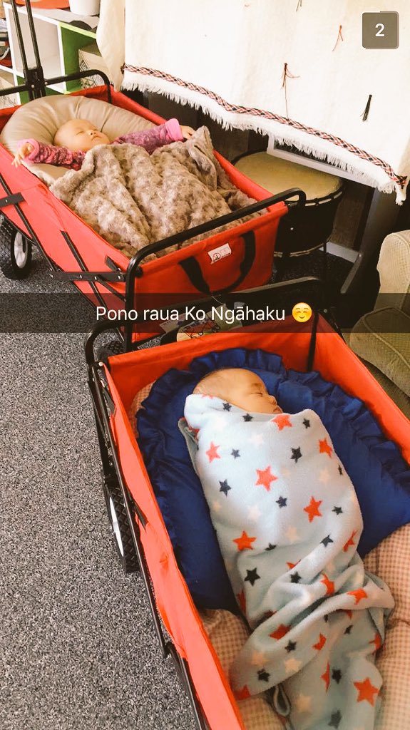 star_ridah's tweet photo. 2016 #daytwohundredandtwo #cuzzies #moetime #kohanga 💤💤 https://t.co/xG0D2Z4cKm