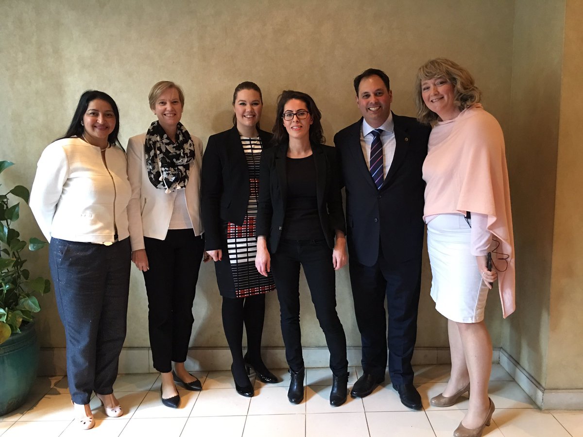 We got #VICforWomen trending! Good work <a href="/StartupShelley/">Michelle Gallaher</a> <a href="/TalkingAsia/">Rohini Kappadath</a> <a href="/savage_jacqui/">Jacqui Savage</a> <a href="/LANTS/">Lants</a> <a href="/philipdalidakis/">Philip Dalidakis</a> #STEM