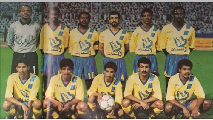 eidalazly's tweet photo. ن ص ر
 هي احرف  
تسللت الى القلب 
كحقن مغذيه لنبضه
ف اصبح لاينبض لغيرك .!!
#النصر https://t.co/qCDbjAtktx