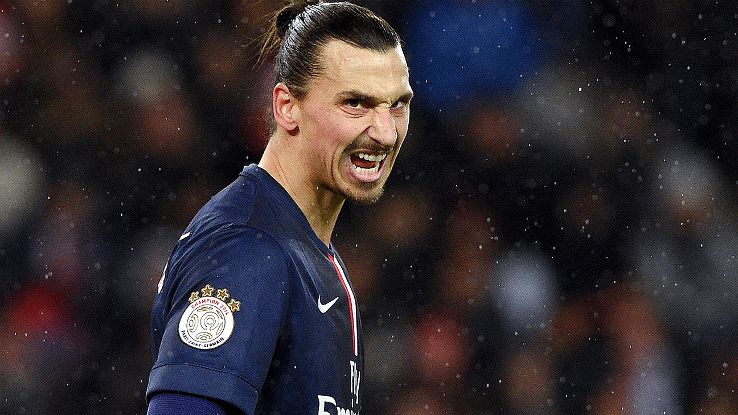 Una vez #Zlatan llegó tarde al entrenamiento. Así que el coach castigó a los otros jugadores por llegar temprano.