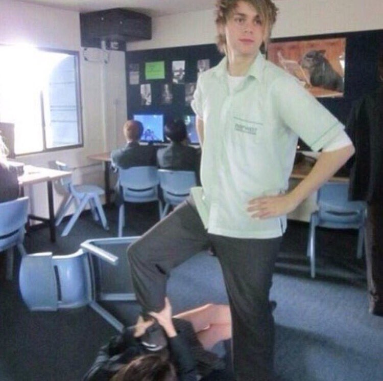 Mariah_mq's tweet photo. #OG5sos #killmeeee #thefeels ✊🏻 https://t.co/EucMw4jIYY