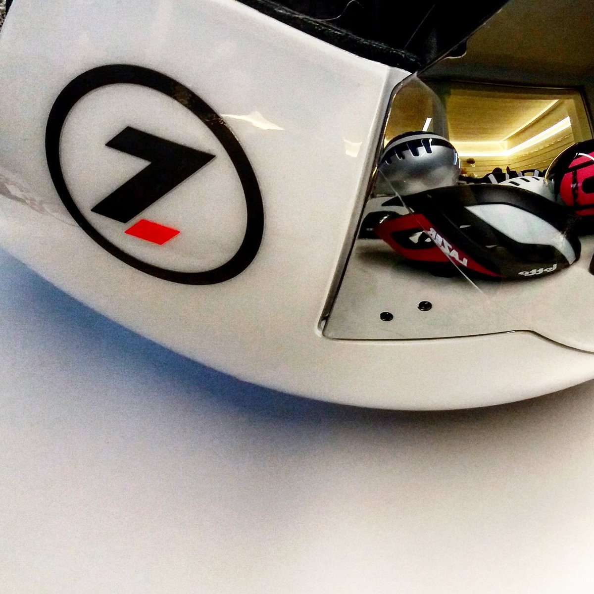 lazersport's tweet image. Full reveal coming soon.
🔫 #Eurobike #eurobike2016 #2017 #2017collection