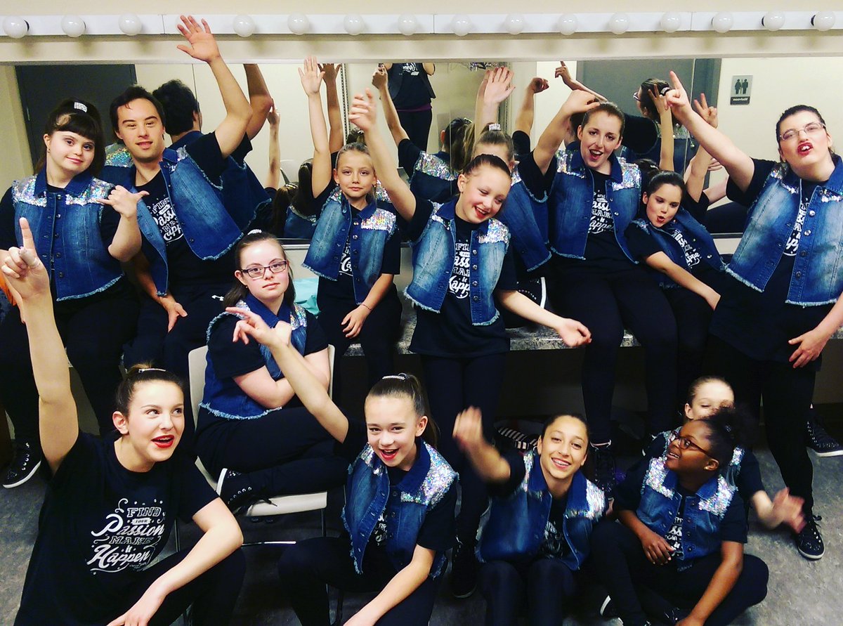 The_DA_Movement's tweet photo. One month until our performance at the @OSOTvoice conference #dancingOTs https://t.co/z4LPA4cZAO