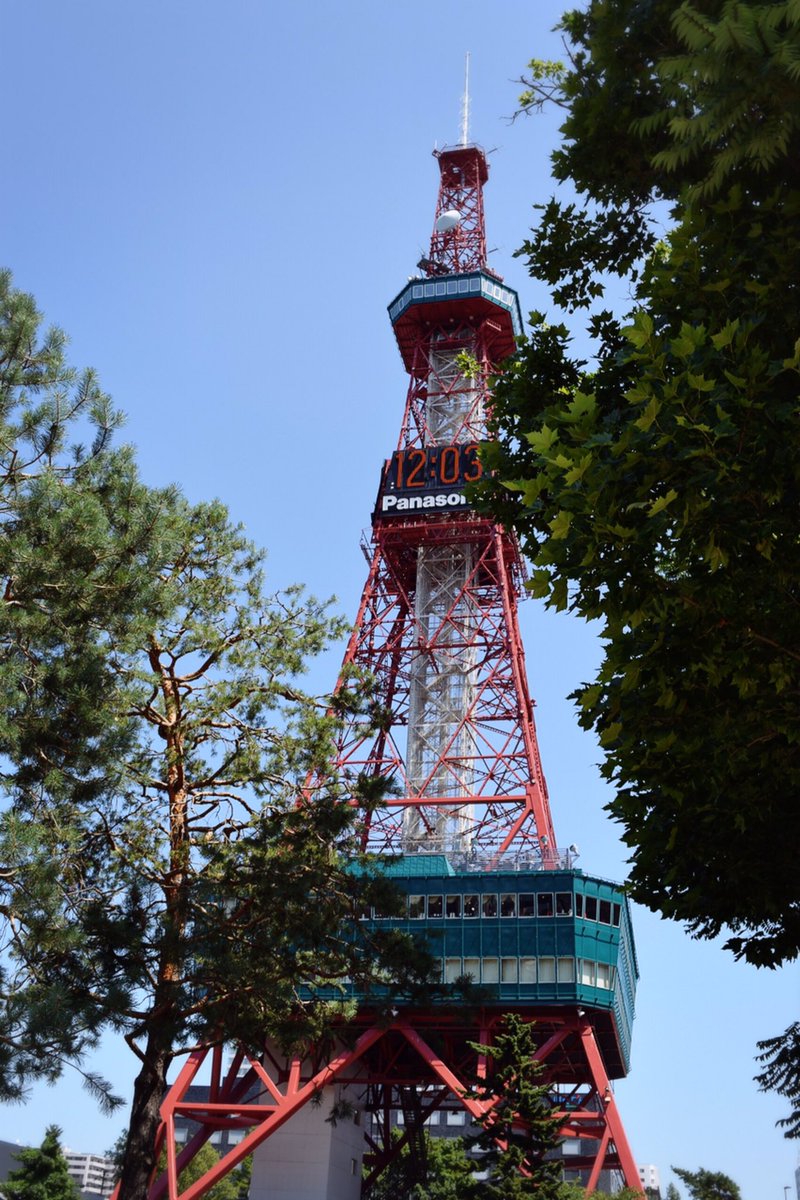 gomigomi964's tweet photo. 大通公園
夏の北海道って涼しいイメージある

#写真好きな人と繋がりたい 
#北海道 #D5300 https://t.co/URx0hdNo2j