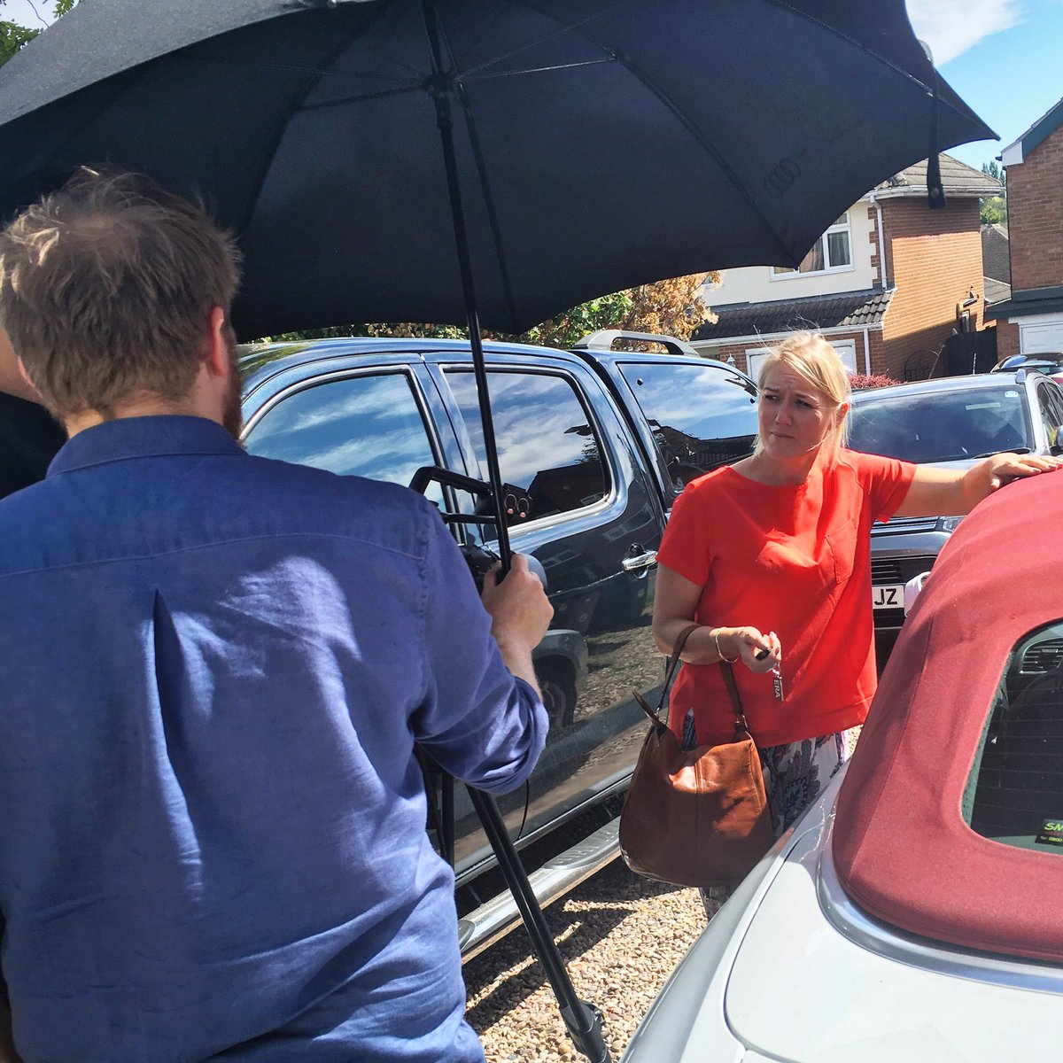 LianFurness's tweet photo. On Poppins duty ☂ @ERASecurity @EmmaFuturePR @giantleapvideo #filmmaking #behindthescenes #erasecurity #miguard https://t.co/789BJTPvOt