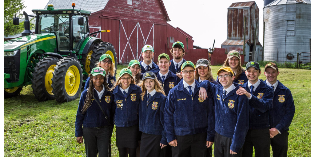 How a city kid feels right at home in the country with the <a href="/NationalFFA/">National FFA</a>. bit.ly/2c2vy8g