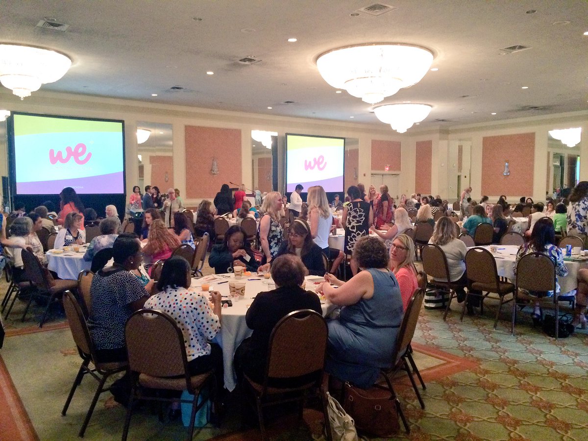 WEChattanooga's tweet photo. What's better than a ballroom filled with #womenentrepreneurs ? We can't think of it ❤️ https://t.co/sbmeSSxEdz