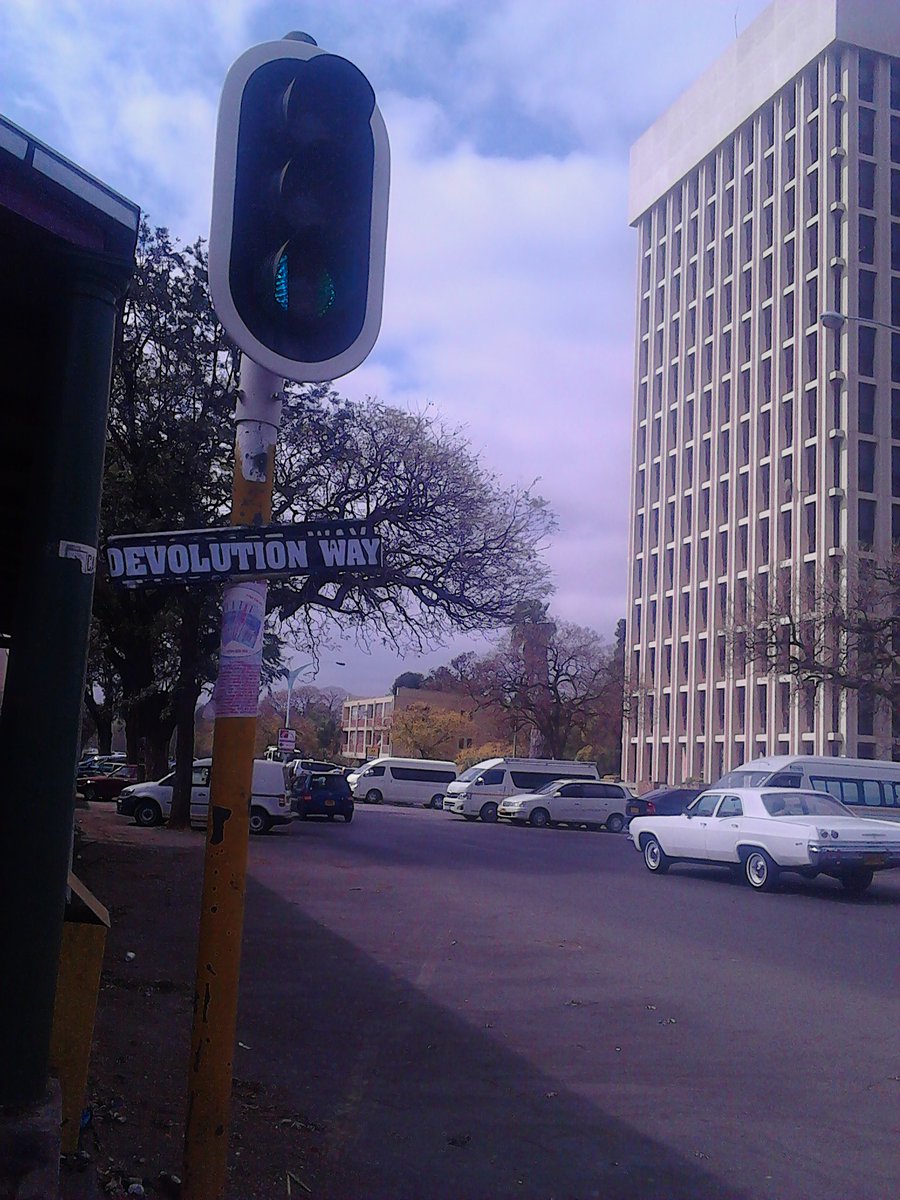 Devolvepower's tweet image. #DevolutionNow ROBERT MUGABE WAY IN BULAWAYO WAKES UP WITH NEW NAME - DEVOLUTION WAY
@NewsDayZimbabwe @DailyNewsZim