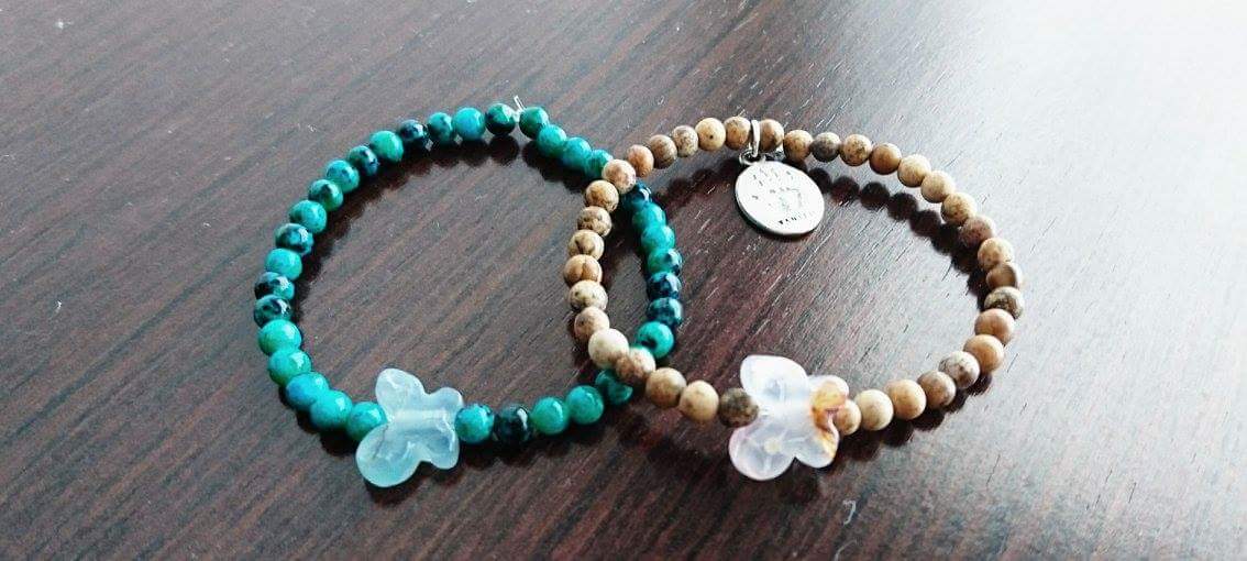 ComplementosSa1's tweet photo. Nuevos modelos de Pulseras de bolitas y Piedras naturales.. Os gustan? https://t.co/HrILhkRre1