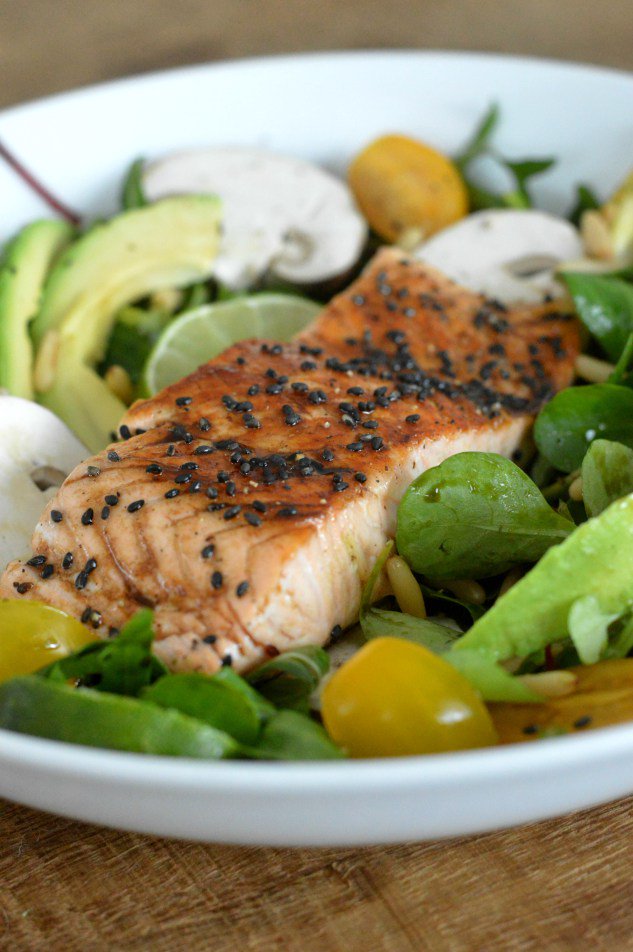 reztau_'s tweet photo. #RecetteDuJour : Saumon laqué au vinaigre balsamique. #SeaFood #Reztau #healthyfood
https://t.co/IxIPJ1GVAt https://t.co/u4Zghp2Rsf