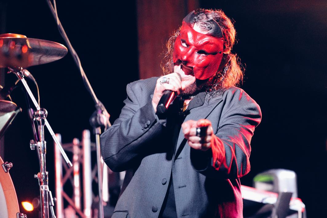FlyBluesTribute's tweet photo. I've got a devil in me! #flylive https://t.co/3vxr59QAg7